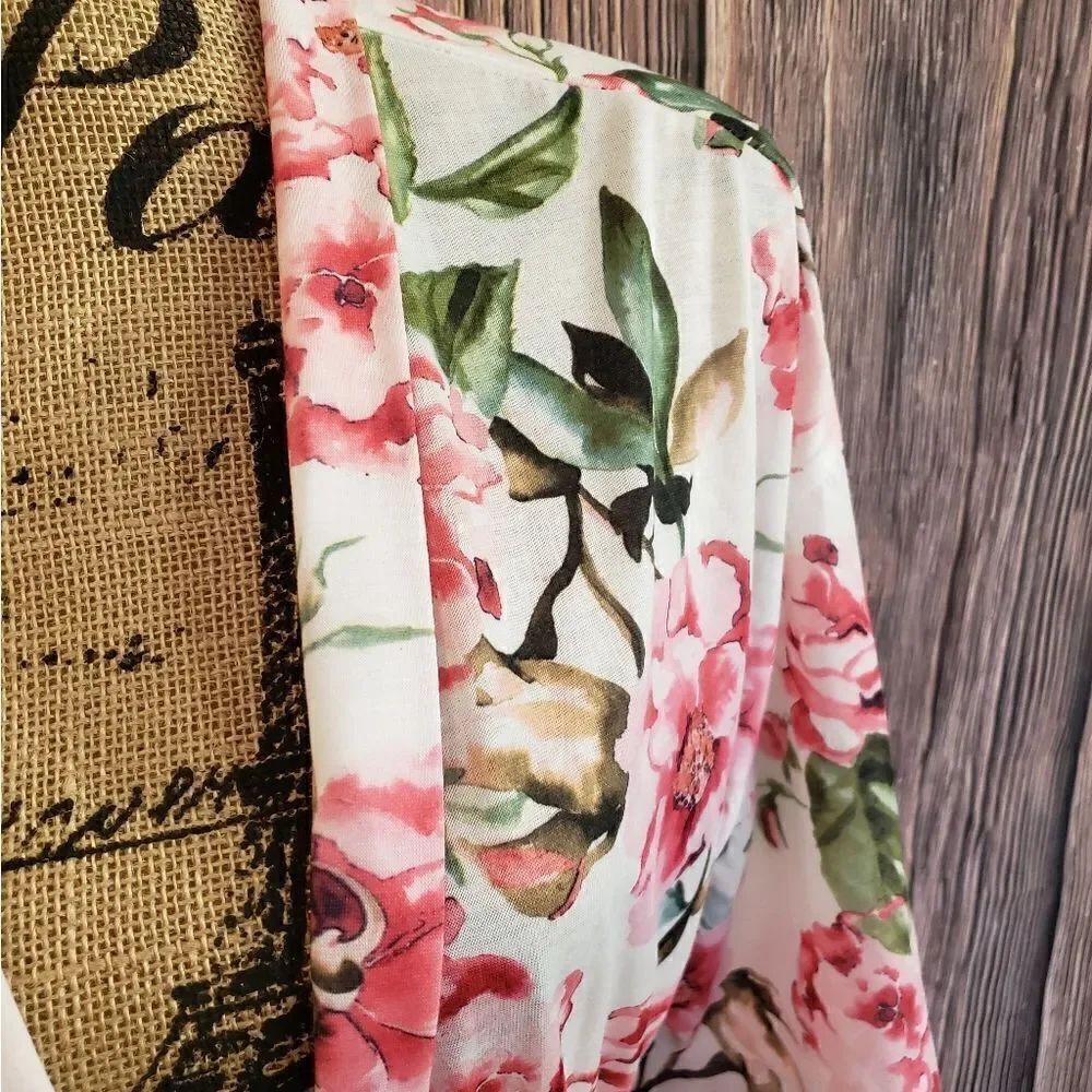 Show Me Your MuMu Floral Robe - Picture 8 of 11